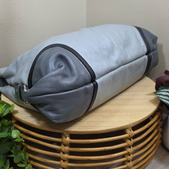 Coach Ashley Carryall Satchel - Picture 7 of 14